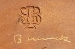 Grösstes Online Verzeichnis von Schweizer Keramik Signaturen, Pressmarken und Keramikstempel der Schweiz, Online Datenbank - (C) by Antik und Rar
